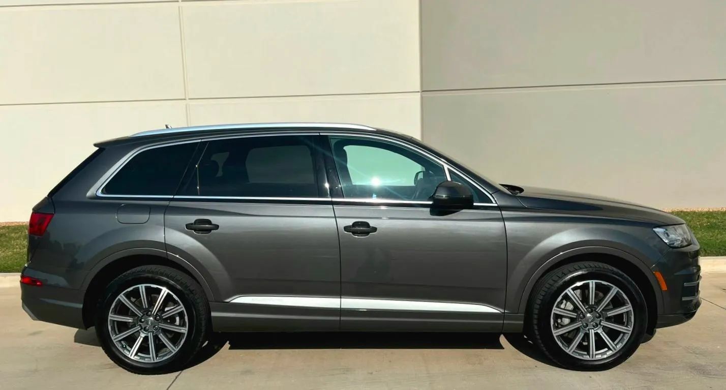 Used 2018 Audi Q7 3.0T Prestige AWD/4WD image 8