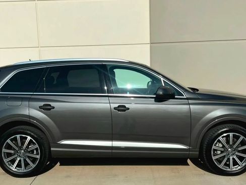 Used 2018 Audi Q7 3.0T Prestige AWD/4WD image 8