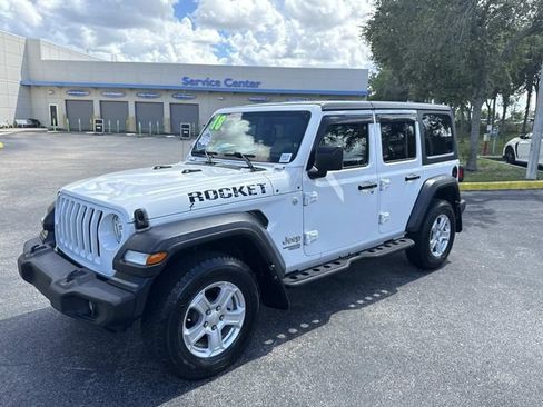 Used 2018 Jeep Wrangler Unlimited Sport S AWD/4WD image 8