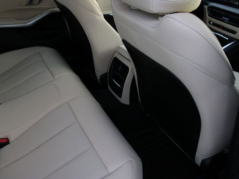 New 2026 BMW 330i xDrive Sedan image 46