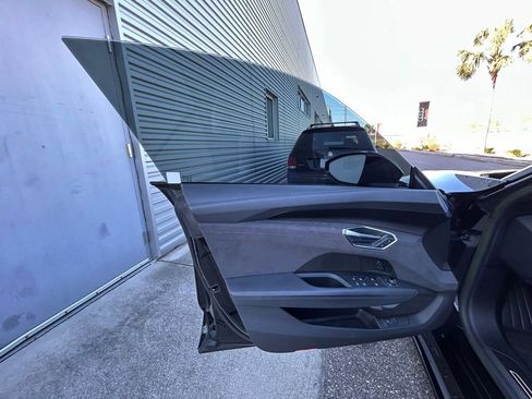 Used 2023 Audi RS e-tron GT w/ Carbon Performance Package image 73