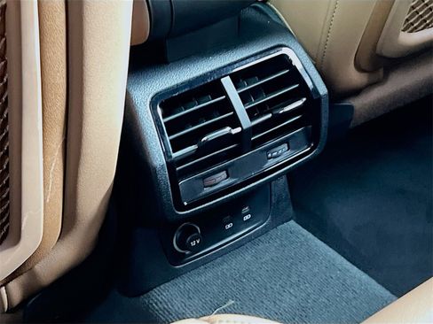 Used 2023 Audi Q3 2.0T Premium w/ Convenience Package image 23