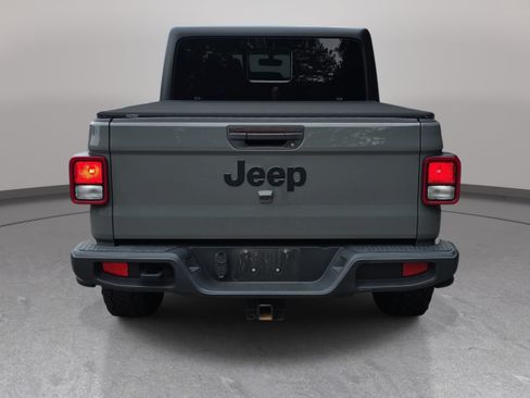 Used 2023 Jeep Gladiator Sport AWD/4WD image 2