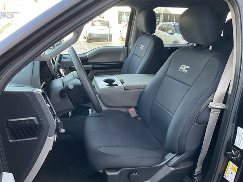 Used 2019 Ford F150 XLT image 20