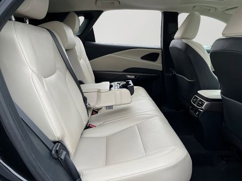 Used 2023 Lexus RX 350 Premium Plus w/ Accessory Package image 8