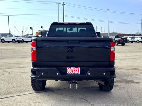 Used 2021 Chevrolet Silverado 3500 LTZ w/ LTZ Plus Package image 8