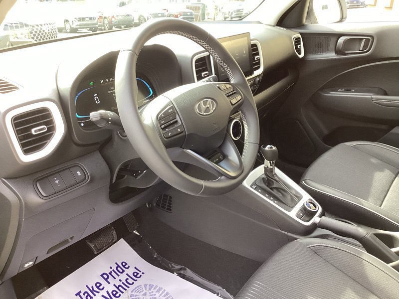 New 2026 Hyundai Venue SEL FWD image 22