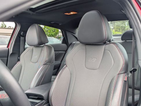Certified 2025 Hyundai Elantra N Line FWD image 13
