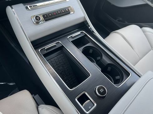 New 2026 Lincoln Aviator Reserve AWD/4WD image 30
