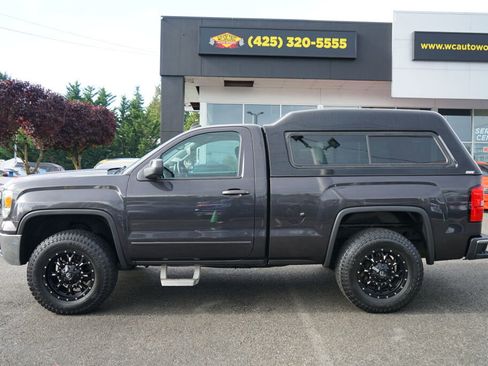 Used 2014 GMC Sierra 1500 SLE w/ Suspension Package, Off-Road image 2