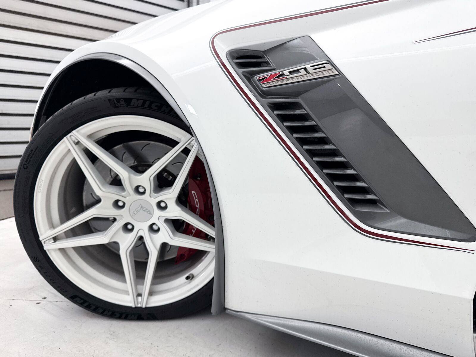 Used 2017 Chevrolet Corvette Z06 RWD image 8