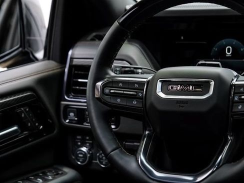 Used 2026 GMC Yukon AT4 w/ AT4 Premium Plus Package AWD/4WD image 47