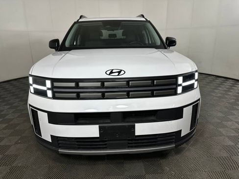 Used 2025 Hyundai Santa Fe SEL FWD image 8