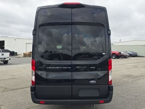 Used 2025 Ford Transit 350 XLT image 4