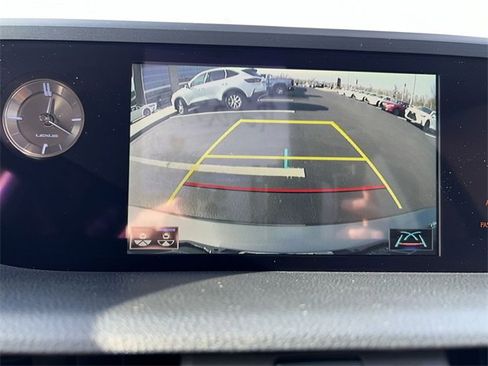 Used 2019 Lexus ES 350 image 15