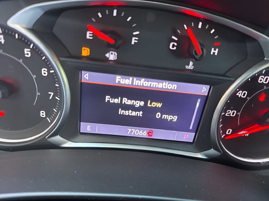 Used 2019 GMC Terrain Denali w/ Advanced Safety Package AWD/4WD image 19