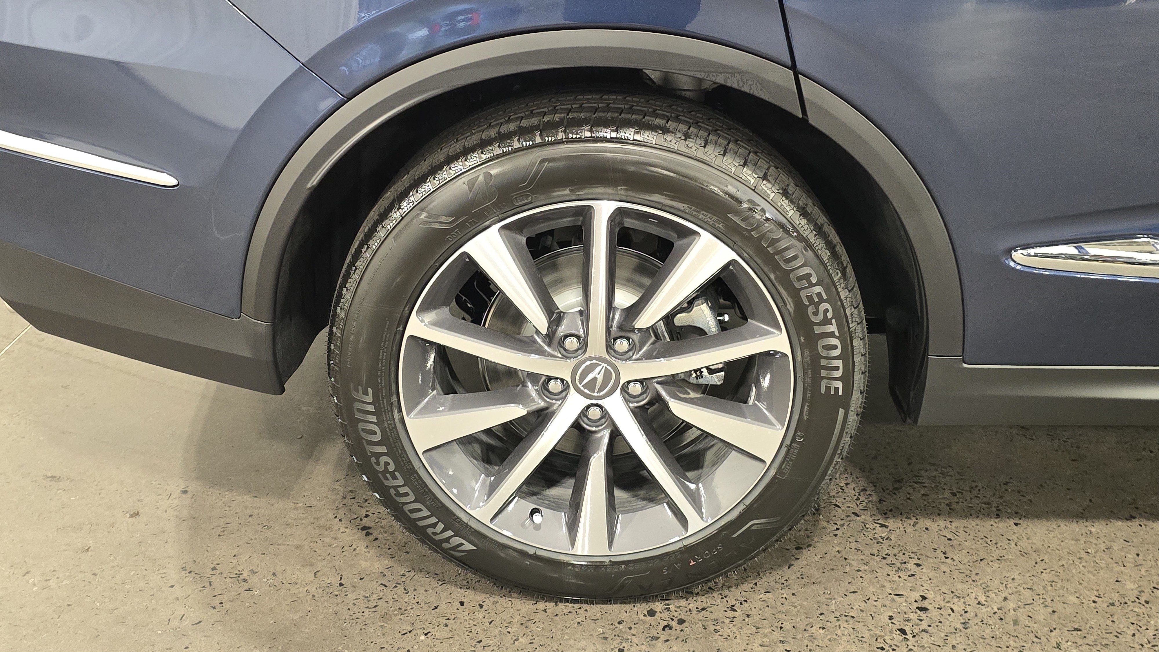 Used 2026 Acura MDX w/ Technology Package FWD image 16