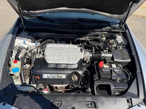 Used 2011 Honda Accord EX-L image 23