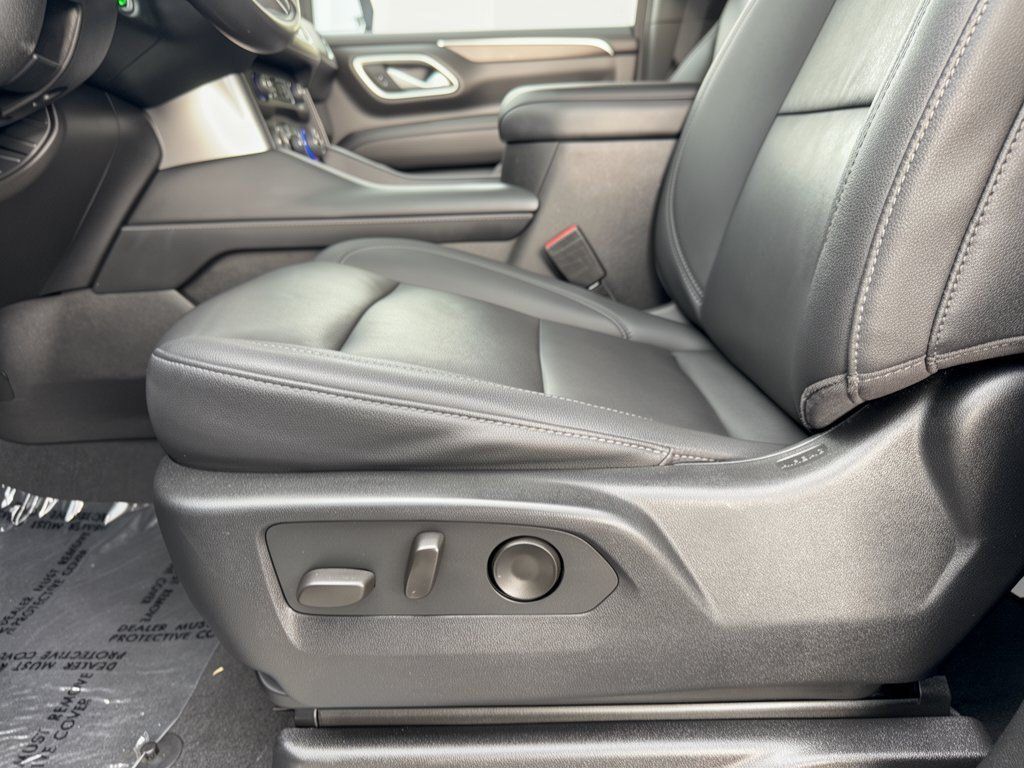 Used 2022 Chevrolet Tahoe Z71 AWD/4WD image 16