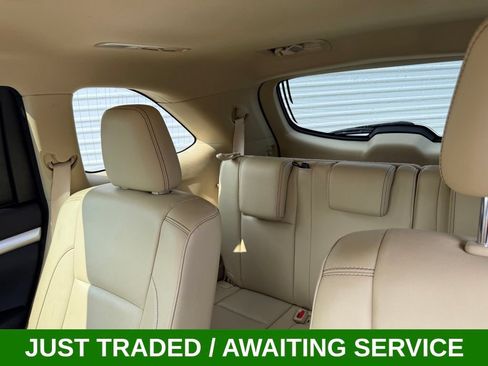 Used 2017 Toyota Highlander XLE w/ Carpet Mat Package AWD/4WD image 13