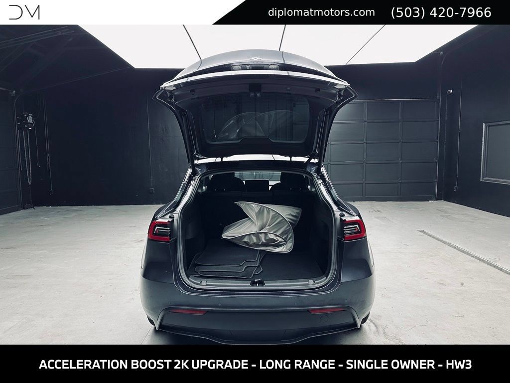 Used 2021 Tesla Model Y Long Range AWD/4WD image 41