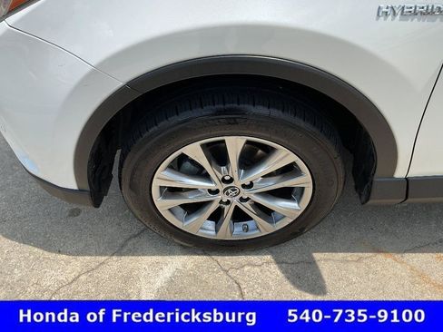Used 2017 Toyota RAV4 Limited w/ Advanced Technology Package AWD/4WD image 10