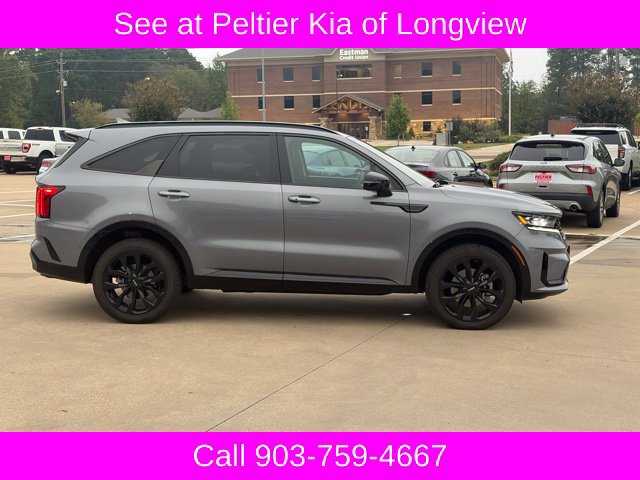 Used 2023 Kia Sorento SX AWD/4WD image 4