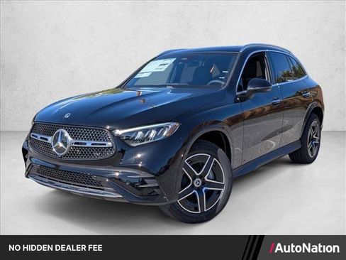 Used 2026 Mercedes-Benz GLC 300 image 1