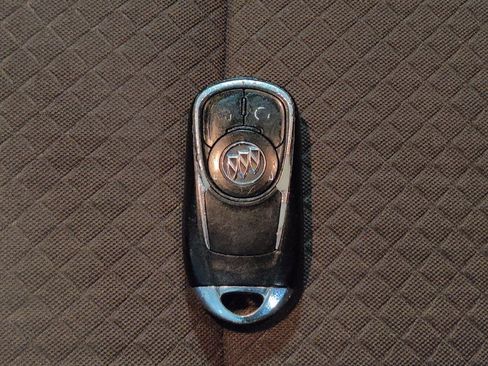Used 2019 Buick Encore Preferred FWD image 32