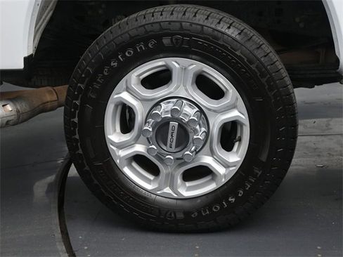 Used 2025 Ford F350 XLT image 37