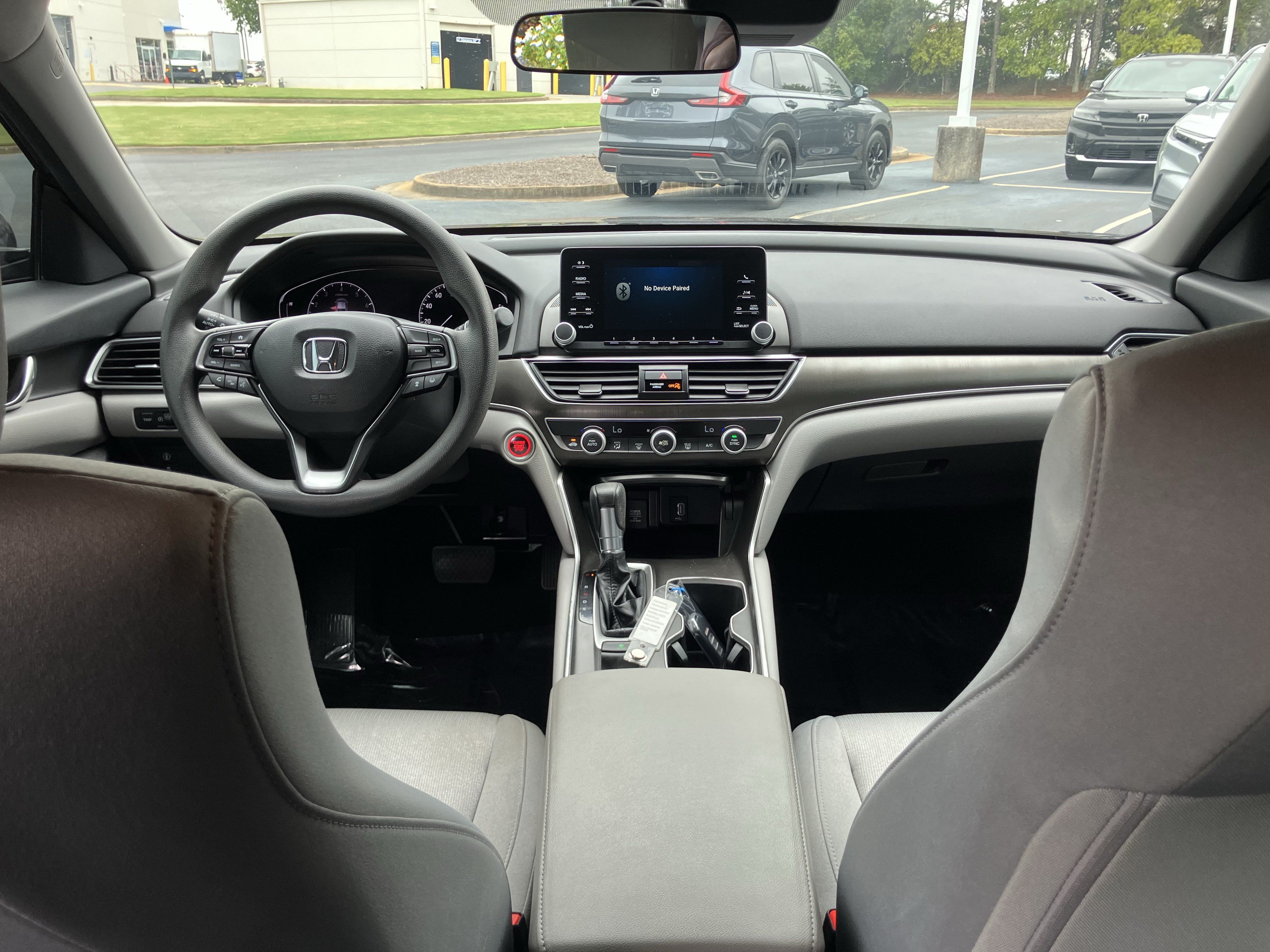 Used 2019 Honda Accord LX image 31