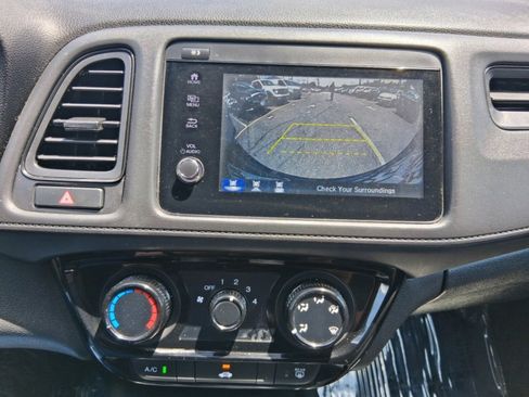 Used 2022 Honda HR-V Sport image 15