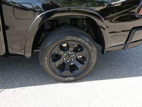 New 2026 RAM 1500 Big Horn AWD/4WD image 3