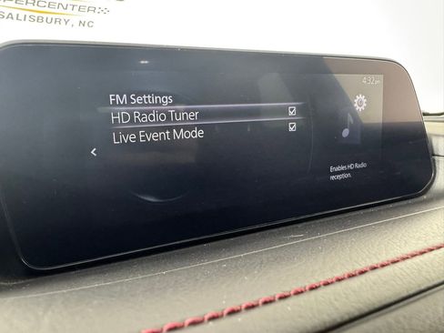 Used 2024 MAZDA CX-30 AWD 2.5 S w/ Preferred Package image 22