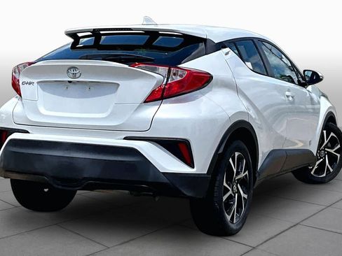 Used 2018 Toyota C-HR XLE FWD image 13