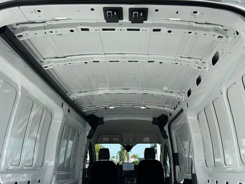 New 2026 Ford Transit 250 148 Medium Roof Extended AWD image 12