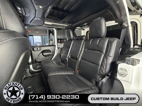Used 2025 Jeep Wrangler Unlimited Rubicon 4xe w/ Safety Group AWD/4WD image 26
