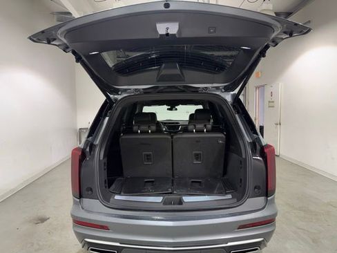 Used 2020 Cadillac XT6 Premium Luxury w/ LPO, Floor Liner Package FWD image 7