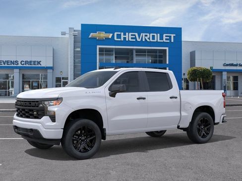 New 2026 Chevrolet Silverado 1500 Custom RWD image 6