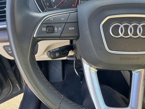 Used 2023 Audi Q5 2.0T Premium w/ Convenience Package AWD/4WD image 22