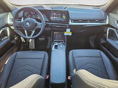 Used 2026 BMW X1 xDrive28i w/ Technology Package image 14