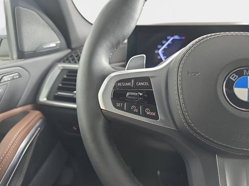 Used 2024 BMW X6 xDrive40i w/ Executive Package AWD/4WD image 17