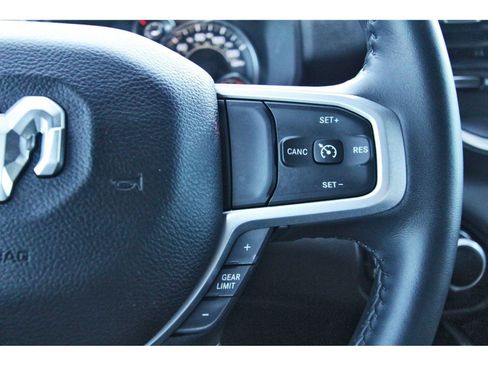 Used 2024 RAM 2500 Big Horn w/ Sport Appearance Package image 25