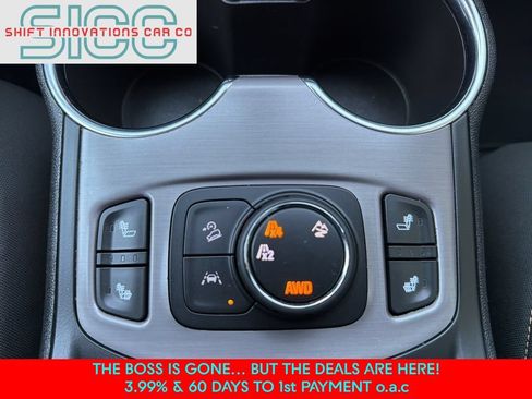 Used 2023 GMC Terrain AT4 AWD/4WD image 20