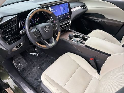 Used 2024 Lexus RX 350h w/ Accessory Package (2T) image 11
