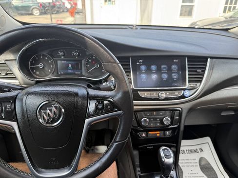 Used 2020 Buick Encore Preferred w/ Safety Package FWD image 12