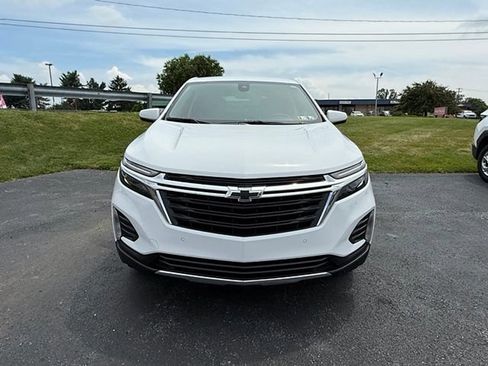 Used 2024 Chevrolet Equinox LT w/ LPO, Floor Liner Package AWD/4WD image 3
