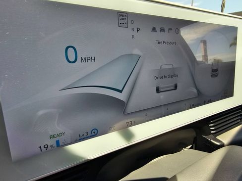 Certified 2024 Hyundai Ioniq 5 SE RWD image 29