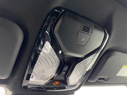 Used 2024 BMW X3 xDrive30i w/ Convenience Package image 71