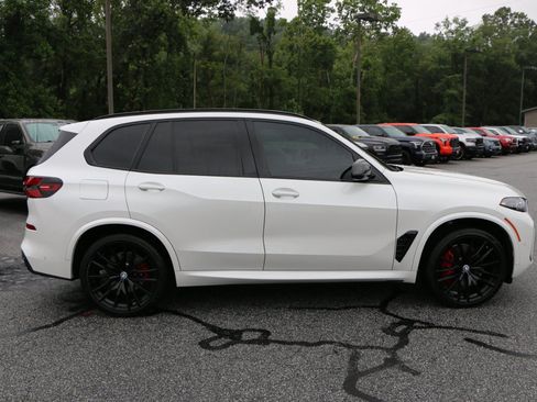 Used 2024 BMW X5 sDrive40i w/ M Sport Package RWD image 9